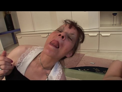 ❤️ Twee oma's en een opa hebben een triootje Fuck video at porn nl.porno-filmy.ru ﹏