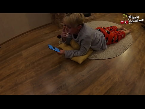 ❤️ Gekke Blondine Pijpt Enorme Pik en Stuitert Er Op - Anale Seks Fuck video at porn nl.porno-filmy.ru ﹏