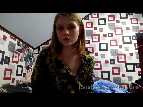 ❤️ Jonge blonde studente uit Rusland houdt van grotere lullen. Fuck video at porn nl.porno-filmy.ru ﹏